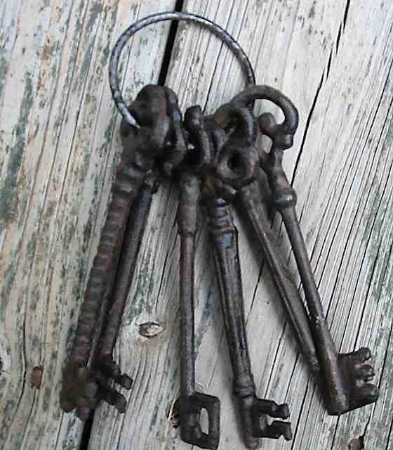 Cast Iron Skeleton Keys 1 Cast Iron Skeleton Keys